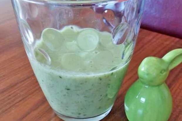 Banane Petersilie Smoothie