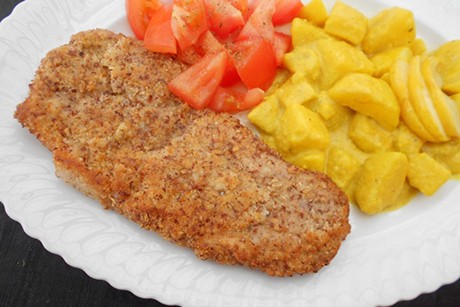 Schnitzel in Mandelpanade