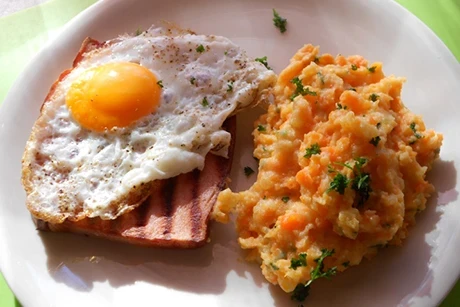 Kartoffel-Karottenpüree mit Petersilie