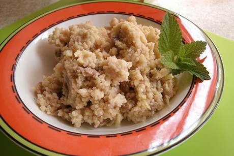 Süßer Buttermilch Couscous mit Ingwer