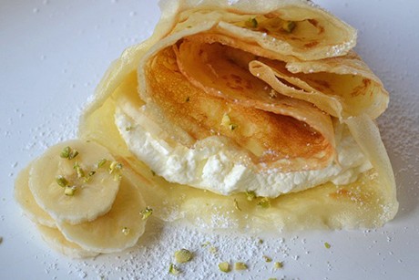 Palatschinken mit Bananenquark