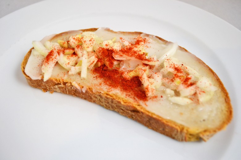 Schmalzbrot mit Zwiebel