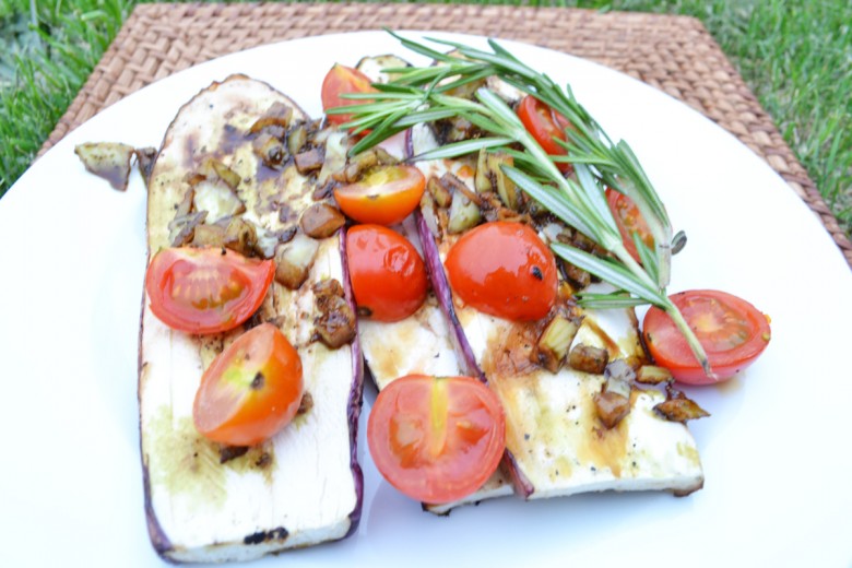 Gegrillte Melanzane mariniert