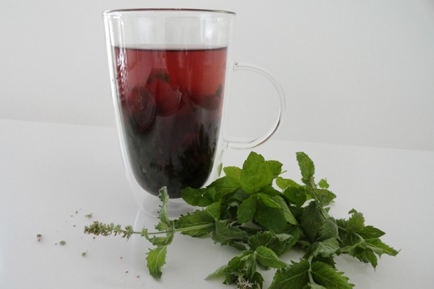 Sommertee mit Minze