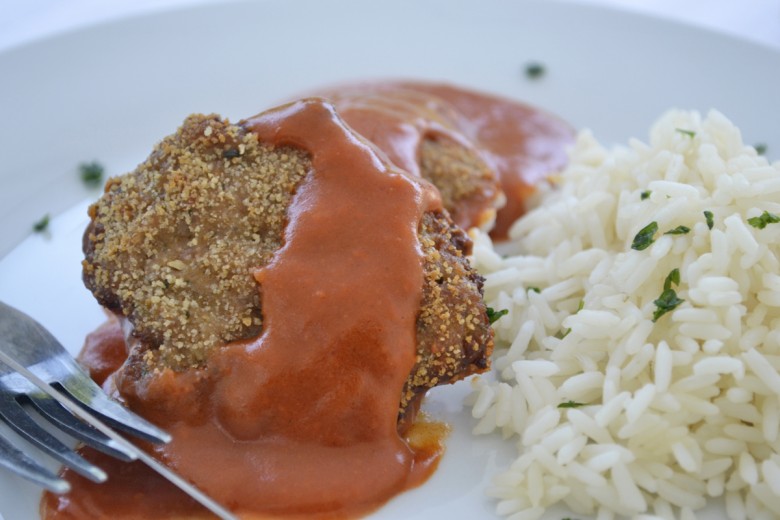 Faschierte Laibchen in Tomatensoße