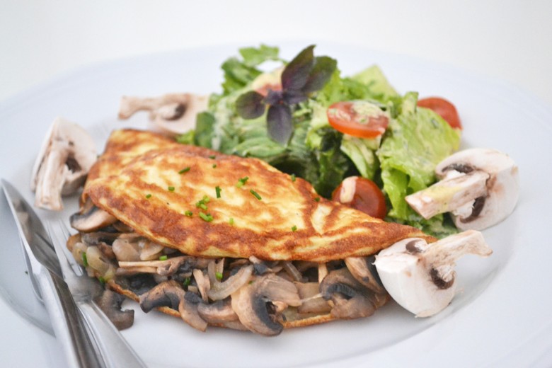 Omelett mit Pilzfülle