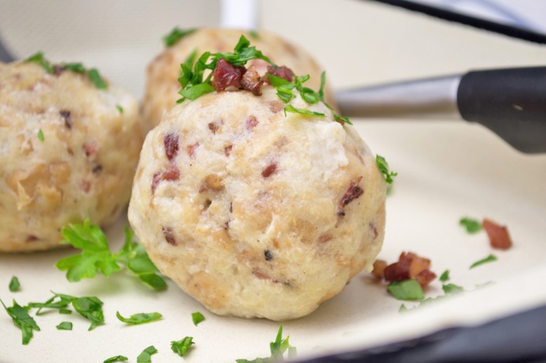 Tiroler Plenten Knödel