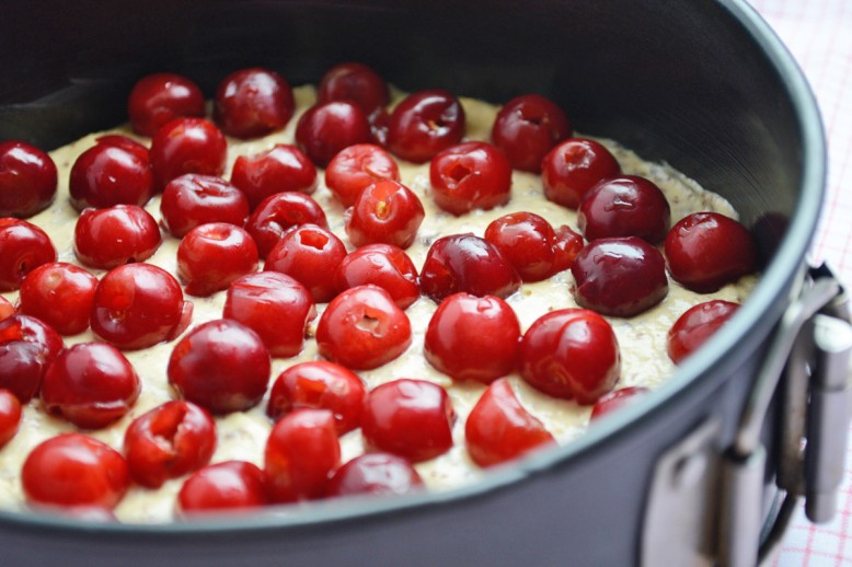 Fruchtiger Tiroler Kirschkuchen