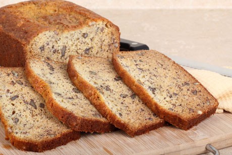Nussbrot mit Kürbiskernen
