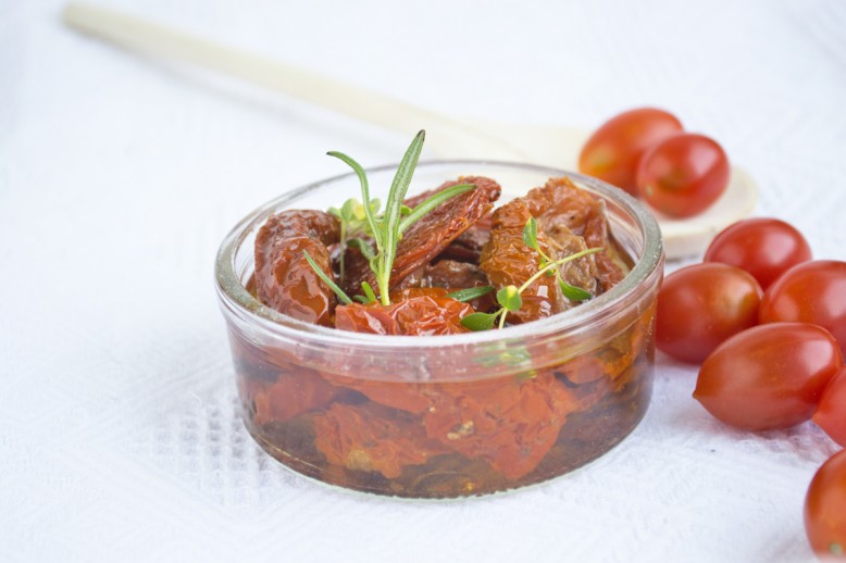 Tomaten in Sesamöl