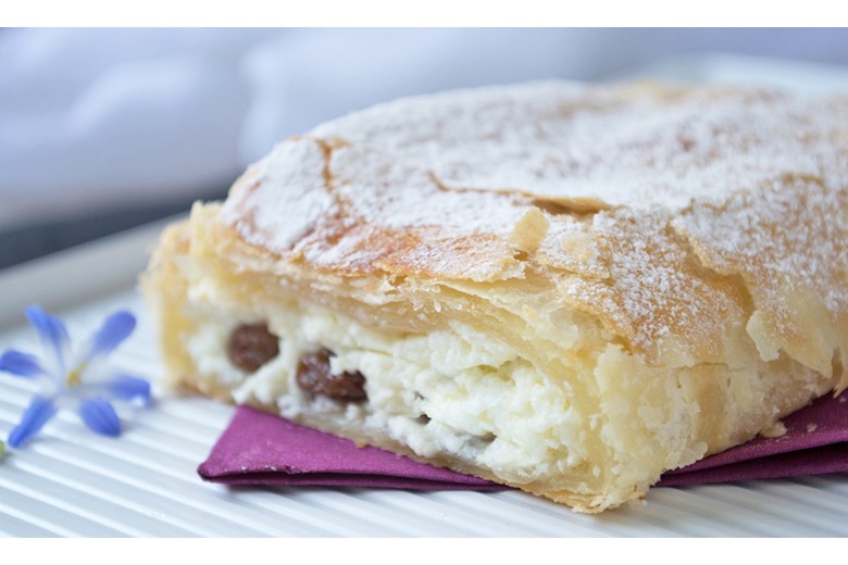 Topfenstrudel