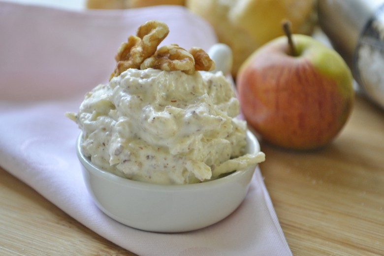 Walnuss-Apfel-Dip