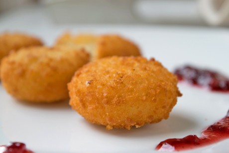 Gebackener Ziegenkäse