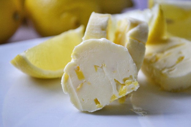 Zitronenbutter