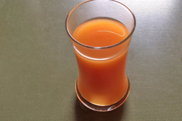 Marillen-Karotten-Drink