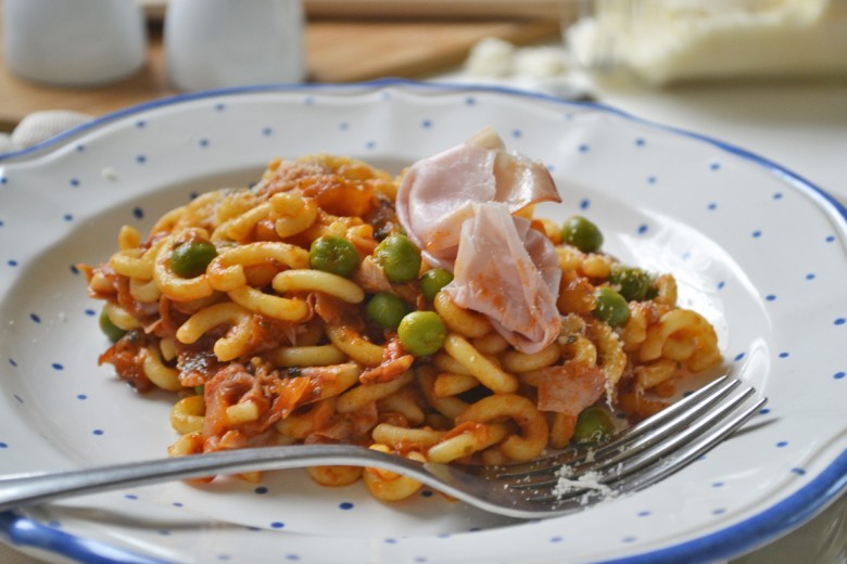 Nudeln mit Erbsensauce