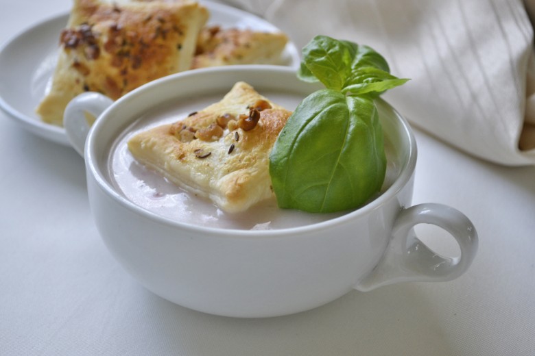 Blätterteigkissen für Cremesuppen