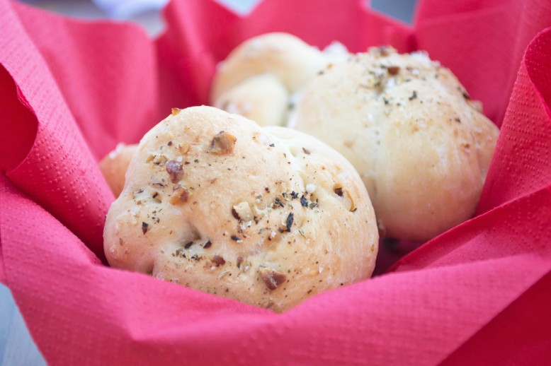 Flaumige Jogurtbrötchen