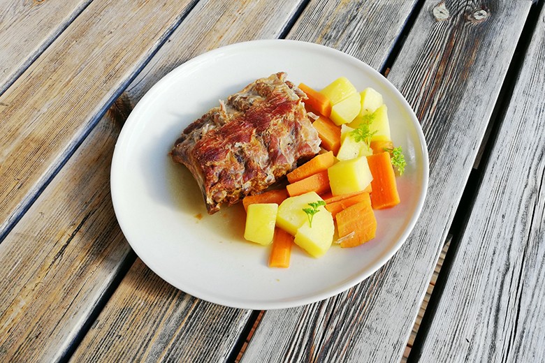 Schweinsripperl