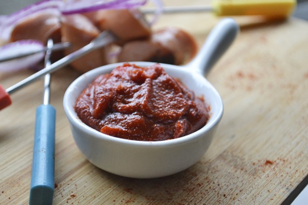Rote Grillsauce