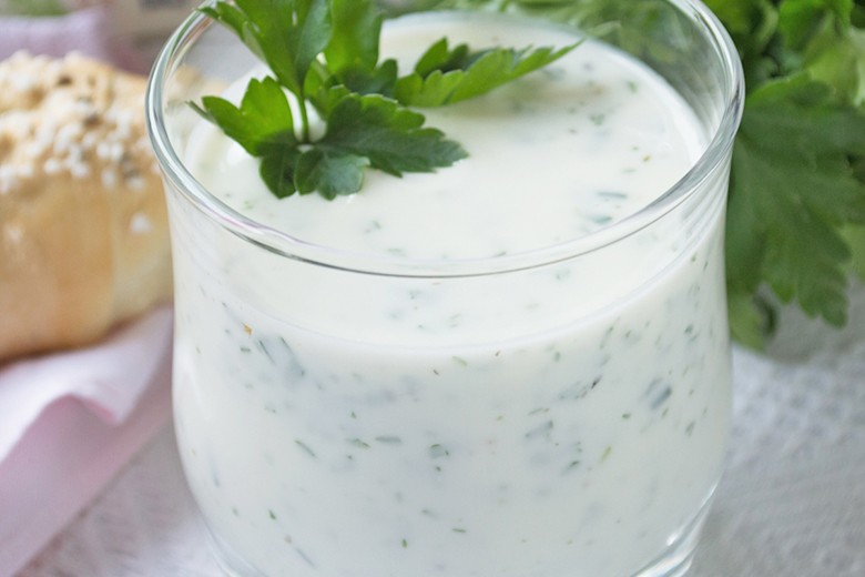 Kalte Kräutersuppe