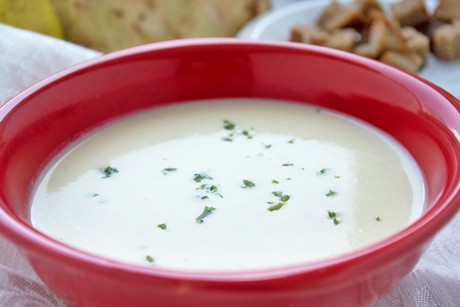 Apfel-Selleriesuppe