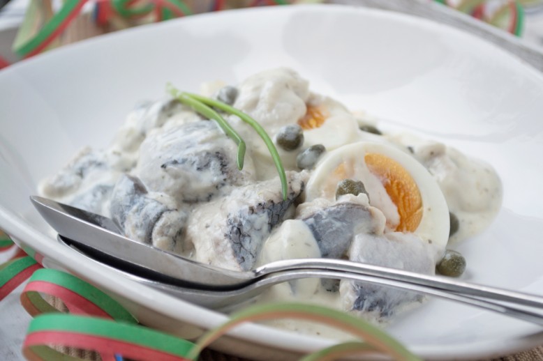 Heringsalat mit Ei