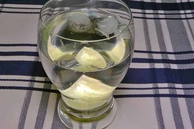 Detox Limettenwasser