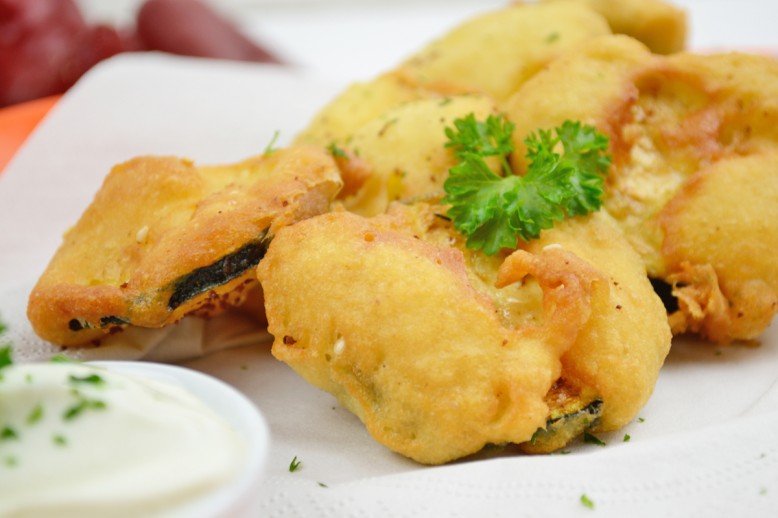 Zucchini im Bierteig