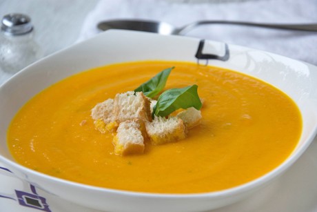 Kartoffelsuppe mit Ingwer