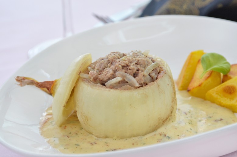 Gefüllte Zwiebel