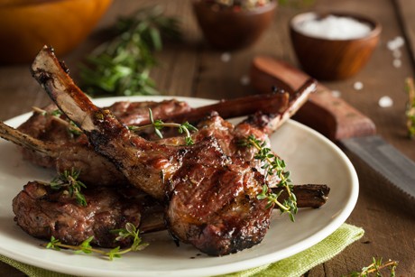 Lammkotelettes mit Knoblauch