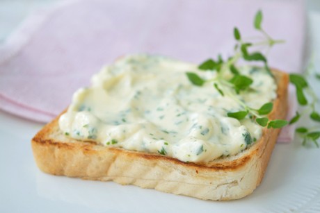 Toast mit Gorgonovacreme