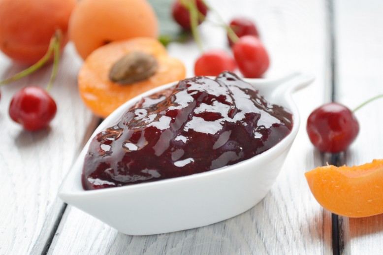 Kirschen-Marillen-Marmelade