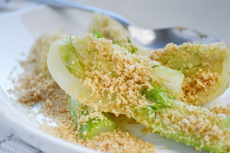 Gebackener Fenchel mit Semmelbröslkruste