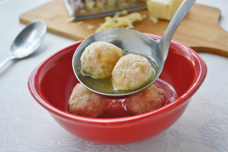 Käseknödelsuppe