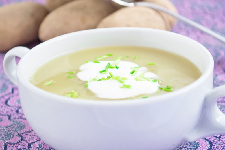 Erfrischende Schnittlauch-Erdäpfel-Cremesuppe