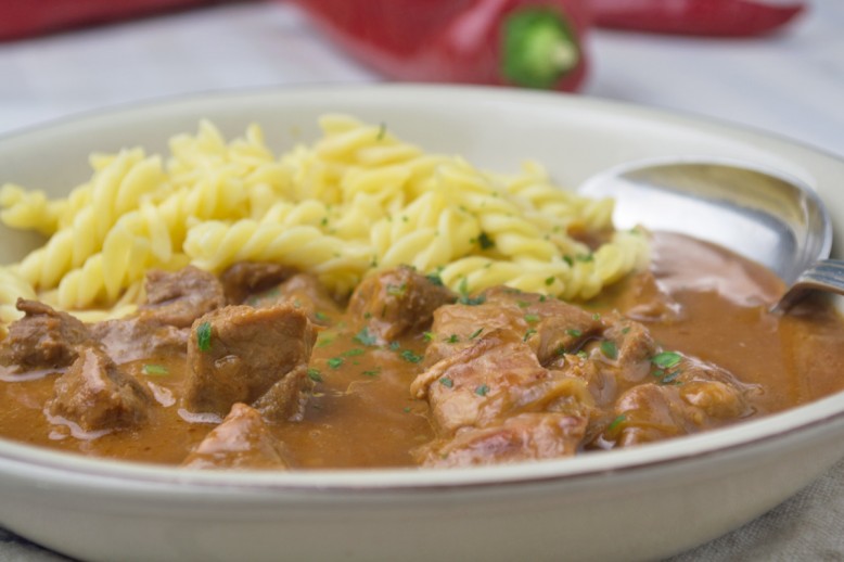 Wiener Kalbsrahmgulasch