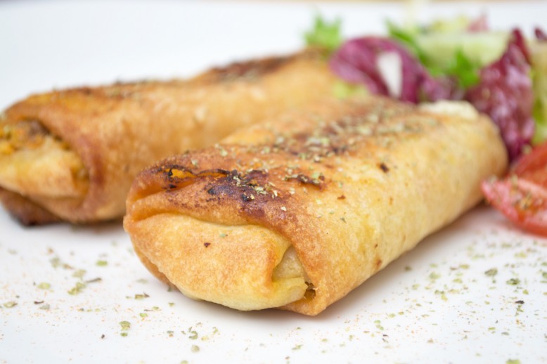 Hühnerfrühlingsrollen
