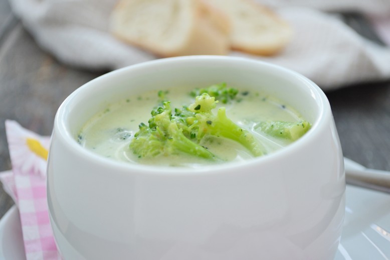 Feine Brokkolisuppe