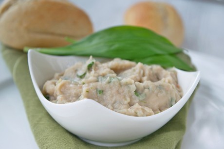 Bärlauch-Hummus