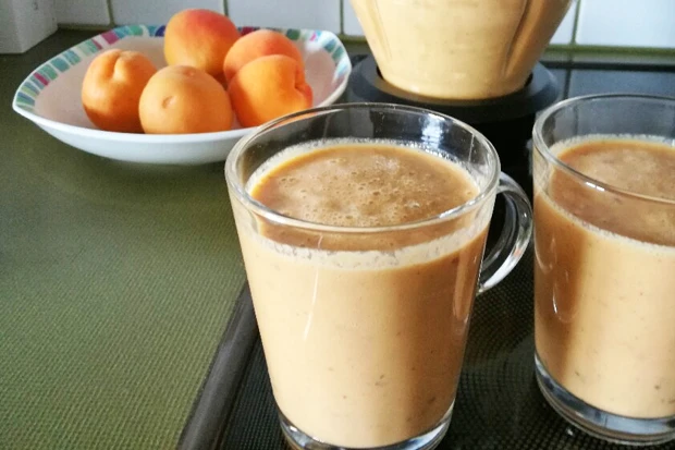 Obst-Gem&uuml;se-Smoothie