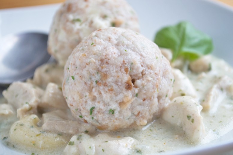 Grießknödel