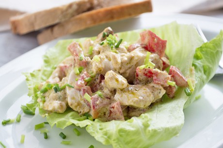 Hühnersalat in Pestodressing