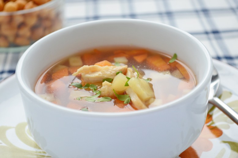 Klare Hühnersuppe