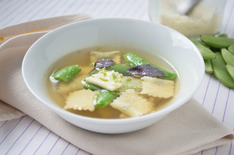 Ravioli-Suppe