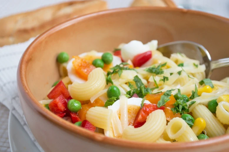 Konfetti-Nudel-Salat