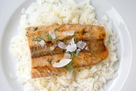 Lachsfilet mit Kokosreis