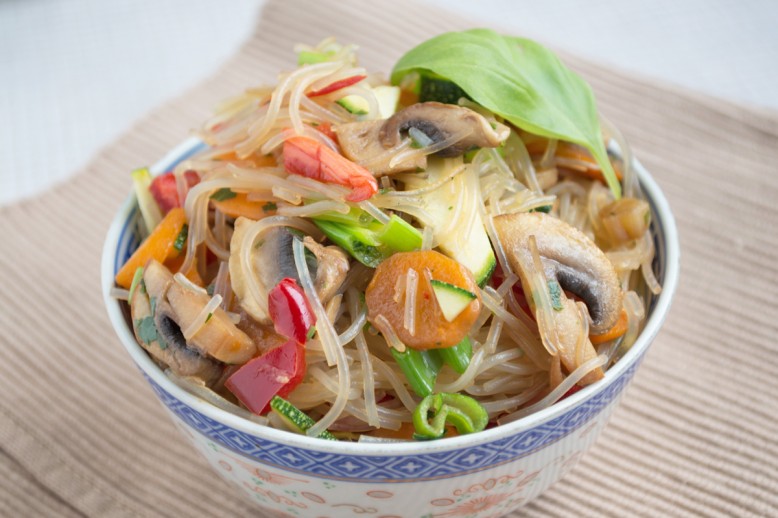 Glasnudelsalat mit Gemüse