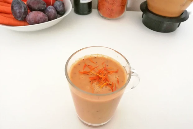 Obst-Karotten-Smoothie
